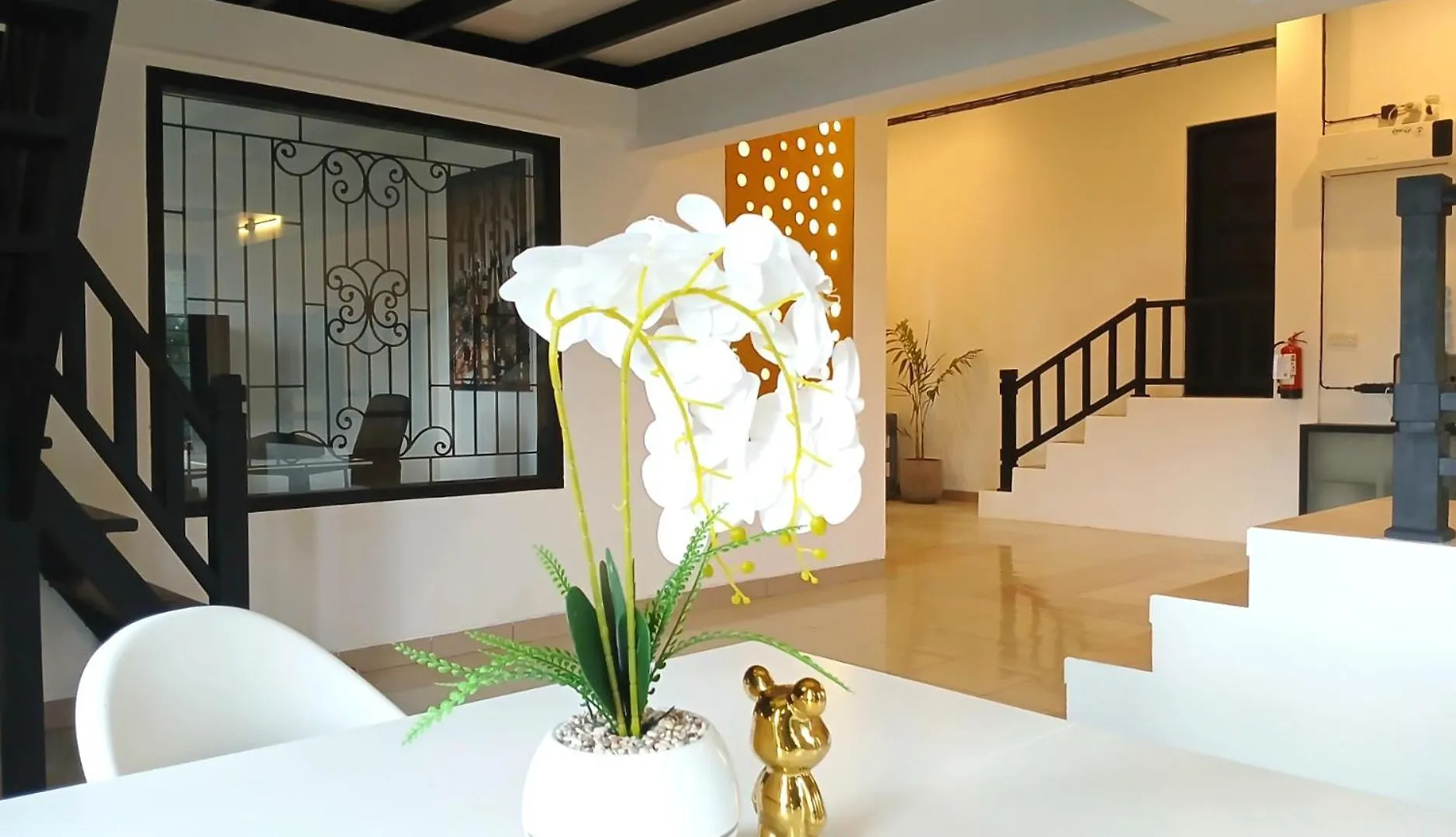 Nice Place To Stay - Cozy Living Seminyak