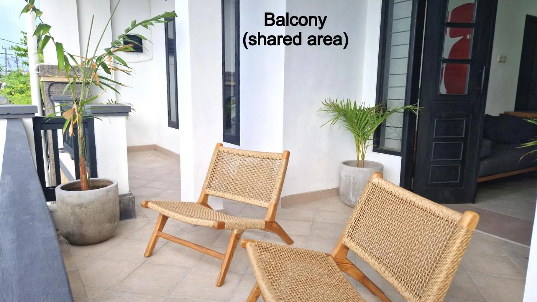 Nice Place To Stay - Cozy Living Seminyak  0*, Seminyak (Bali)